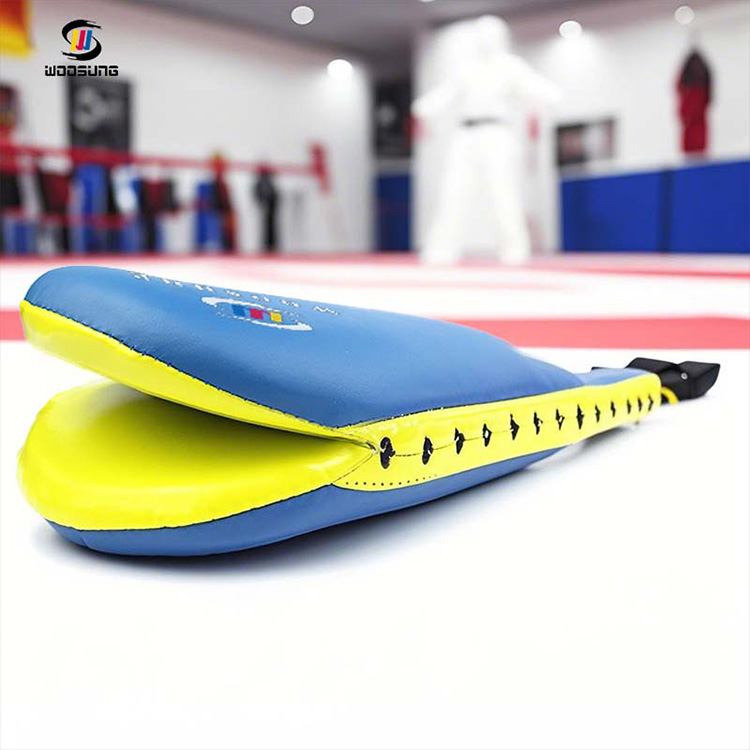 Pad Sasaran Dua Muka