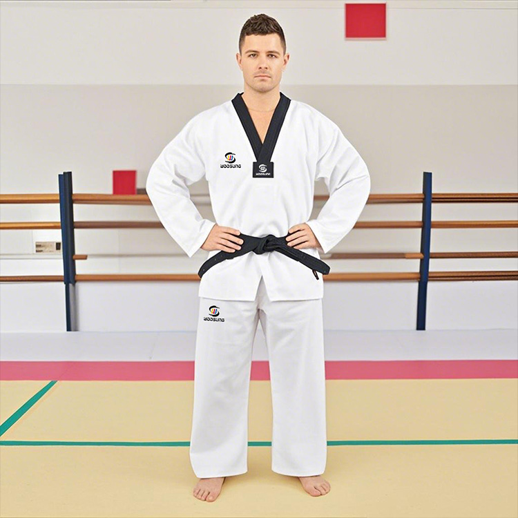 Uniform Taekwondo Super Ringan